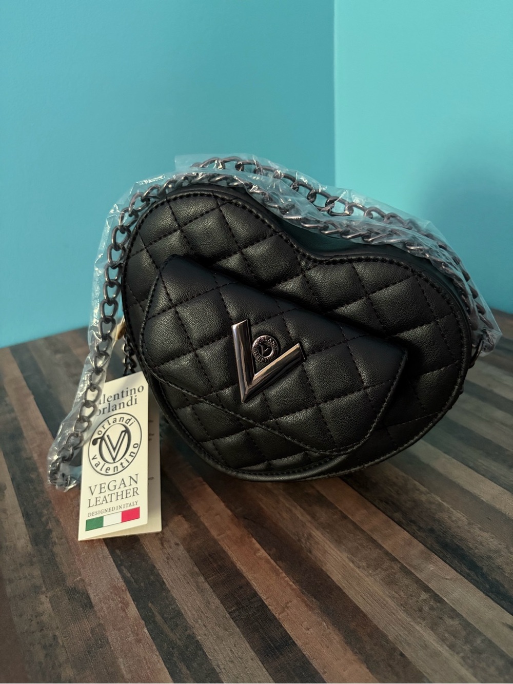 Valentino Orlandi Heart Shaped Black Quilted Bag with Gunmetal Chain - Picture 7 of 7